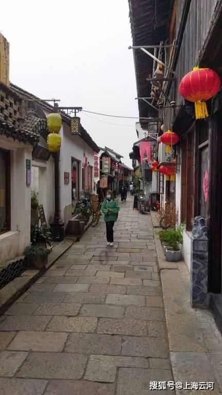 请问电脑出现这个怎样解决?游戏画面